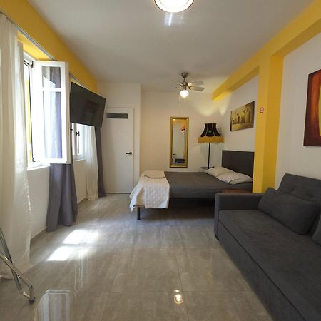 Great 35 Sq M Studio On 1St Floor In Bohemian Psyri In Athens' Historic Center-In Vivo Apartments Luaran gambar