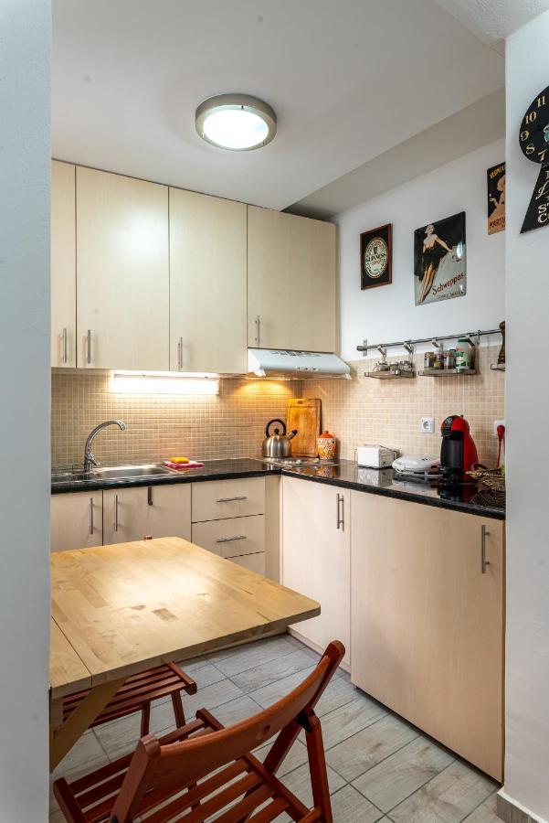 Great 35 Sq M Studio On 1St Floor In Bohemian Psyri In Athens' Historic Center-In Vivo Apartments Luaran gambar
