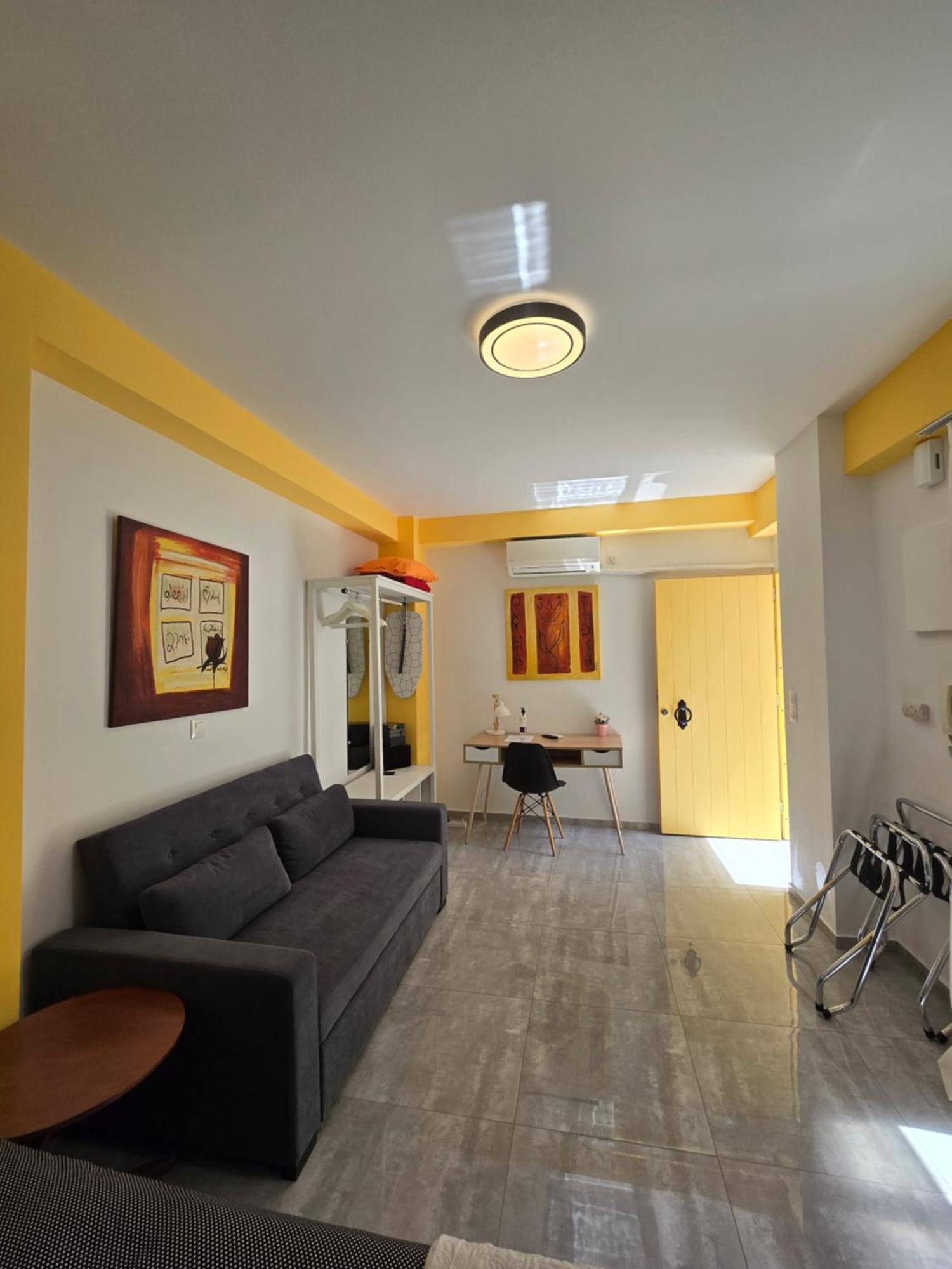 Great 35 Sq M Studio On 1St Floor In Bohemian Psyri In Athens' Historic Center-In Vivo Apartments Luaran gambar
