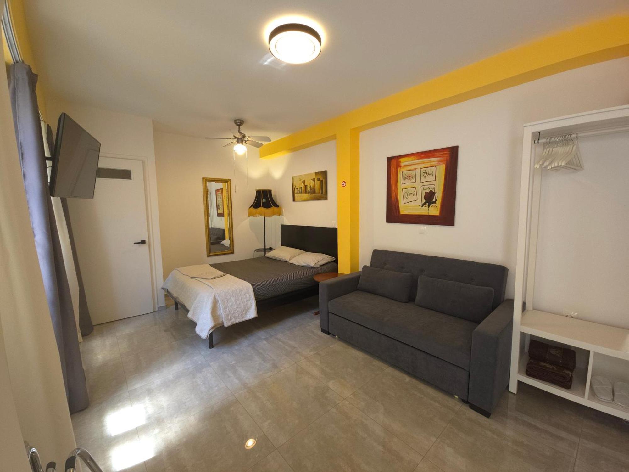 Great 35 Sq M Studio On 1St Floor In Bohemian Psyri In Athens' Historic Center-In Vivo Apartments Luaran gambar