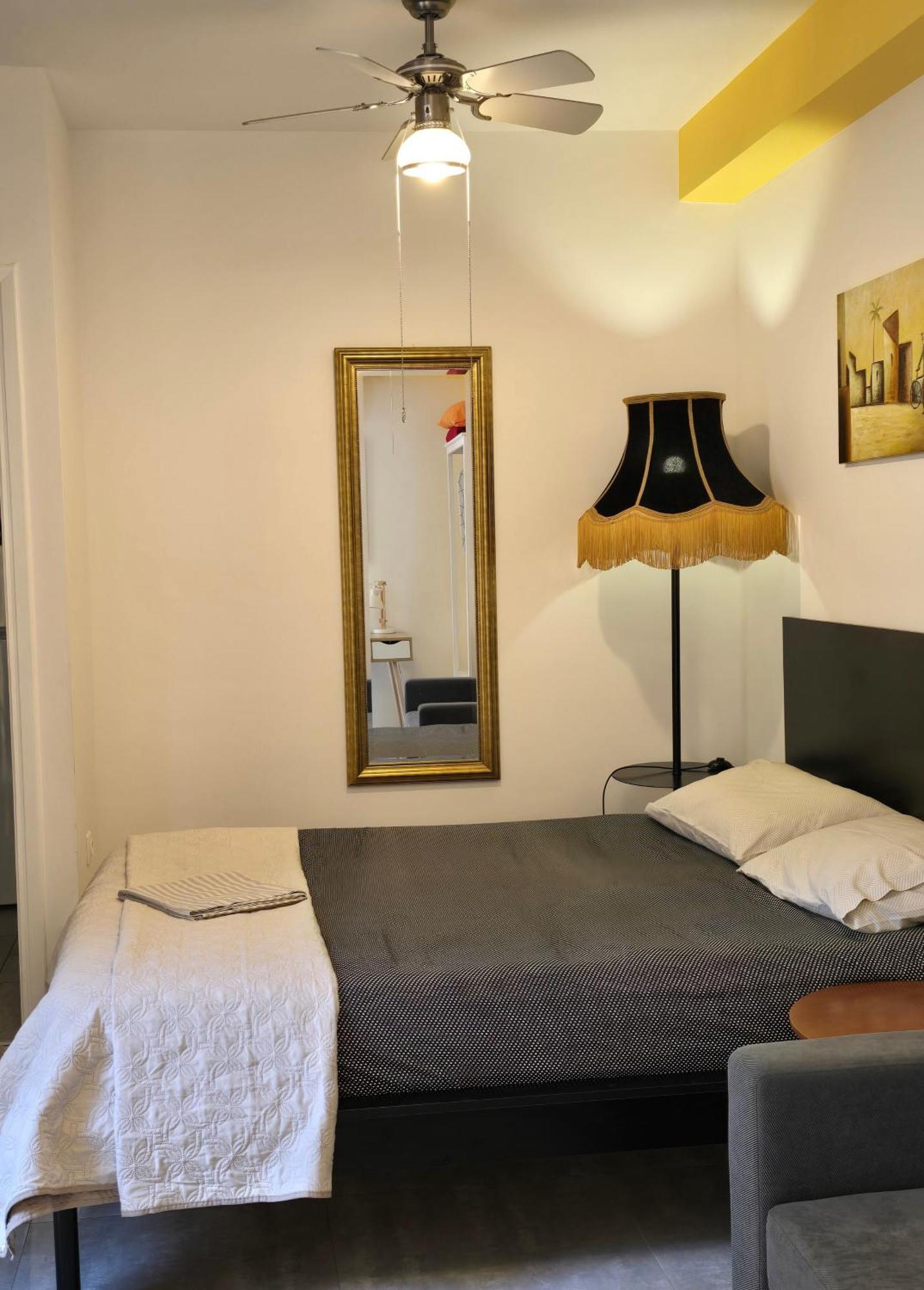Great 35 Sq M Studio On 1St Floor In Bohemian Psyri In Athens' Historic Center-In Vivo Apartments Luaran gambar